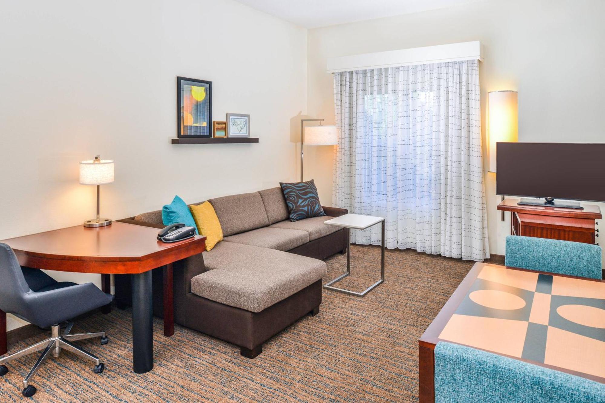Residence Inn Уэйнсборо Экстерьер фото