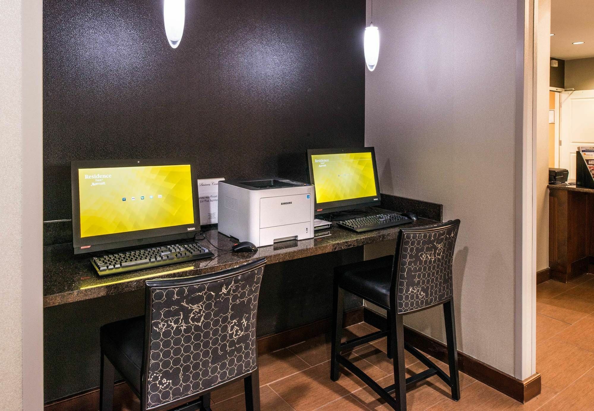 Residence Inn Уэйнсборо Экстерьер фото